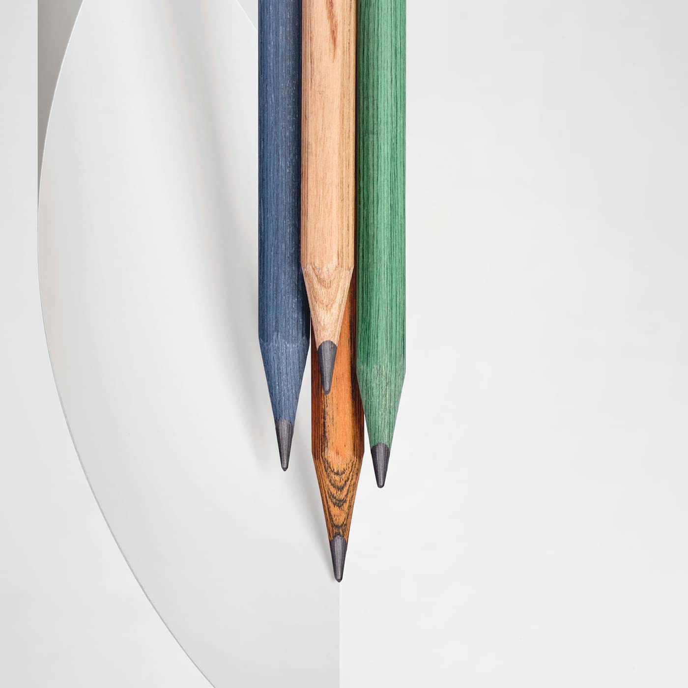 Mizensir x Caran d'Ache Les Crayons Scented Pencils – 10th Edition