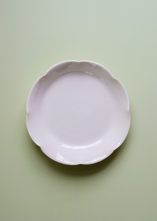 The Petal Collection: Medium Snack Plate