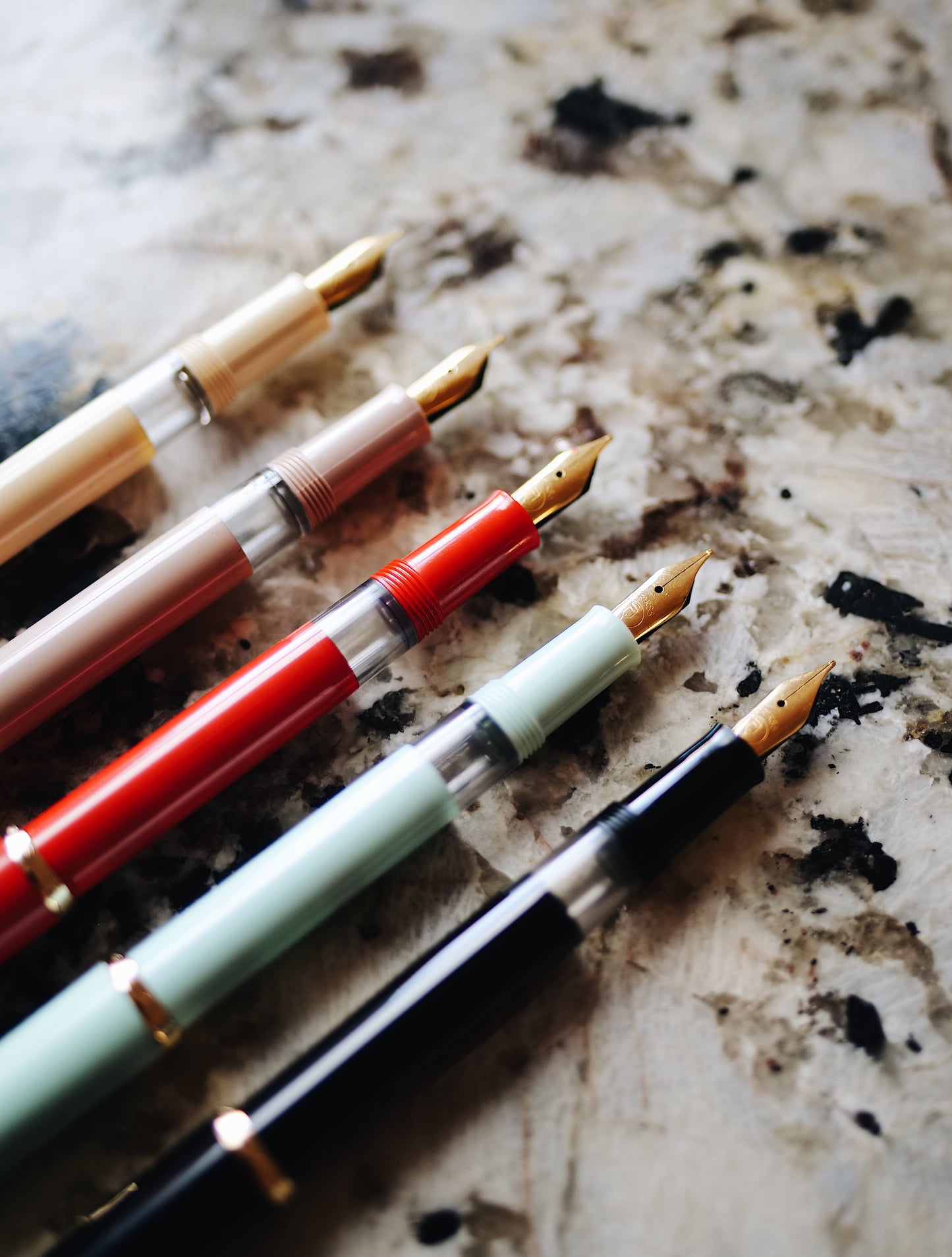 Limited Edition 419 Scrikss Fountain Pen - Ivory